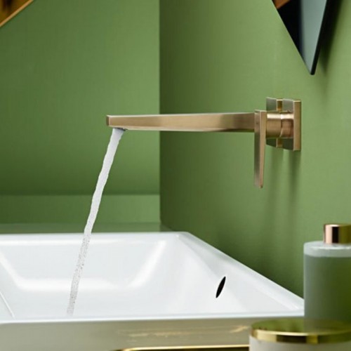Змішувач Hansgrohe Metropol для умивальника зі стіни 225 мм Brushed Bronze 32526140